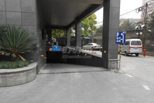 停车场